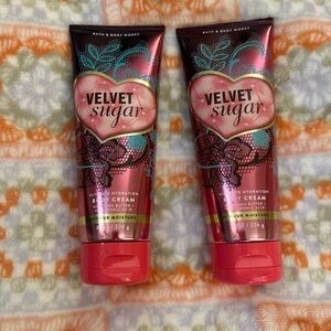 Bath & Body Works Velvet Sugar Body Cream - Red and Pink